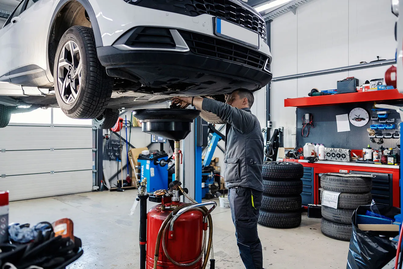 Almolok - Beyond of Car Service